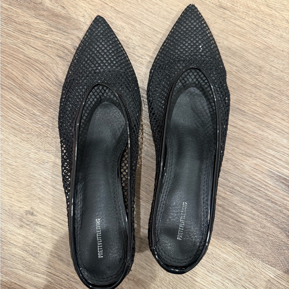 PrettyLittleThing Black Mesh Point Toe Low Heel Court Mules